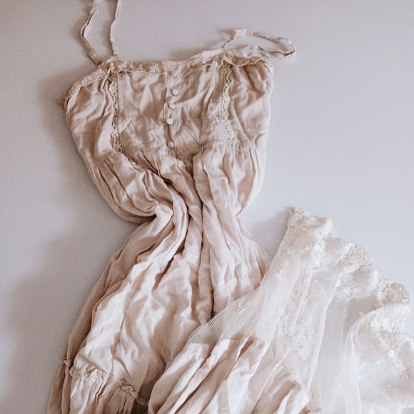 JODIFL Dresses & Skirts - jodifl • boho button front vintage lace hem high low midi maxi prairie dress S